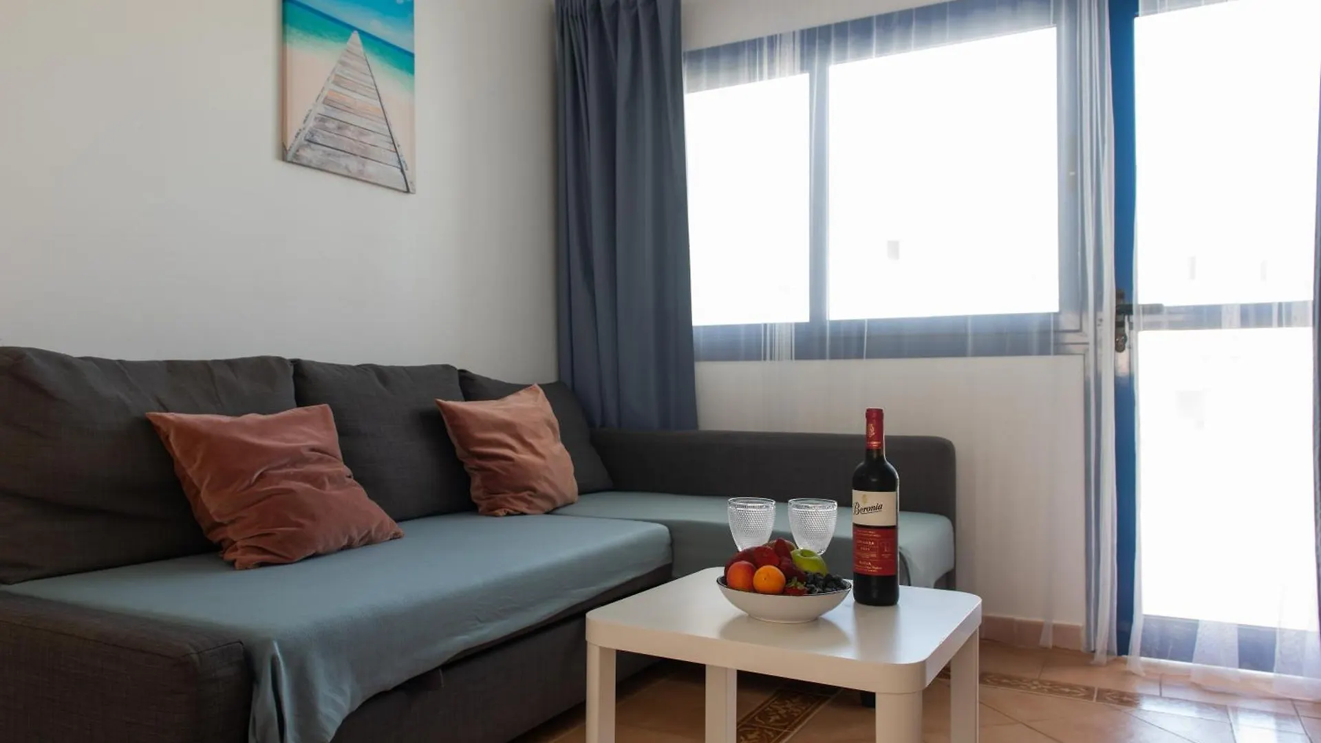 Апартаменты Casita Lola Коста Калма